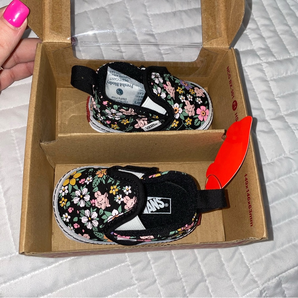 Baby vans sneakers